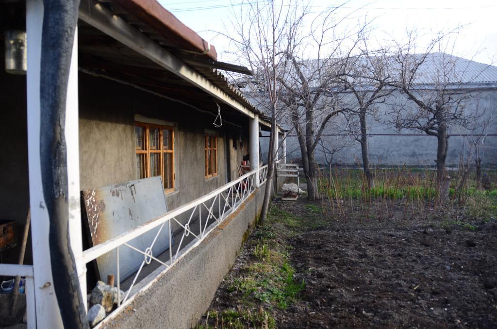 Barseghyan'S Guest House Vardenis Eksteriør billede