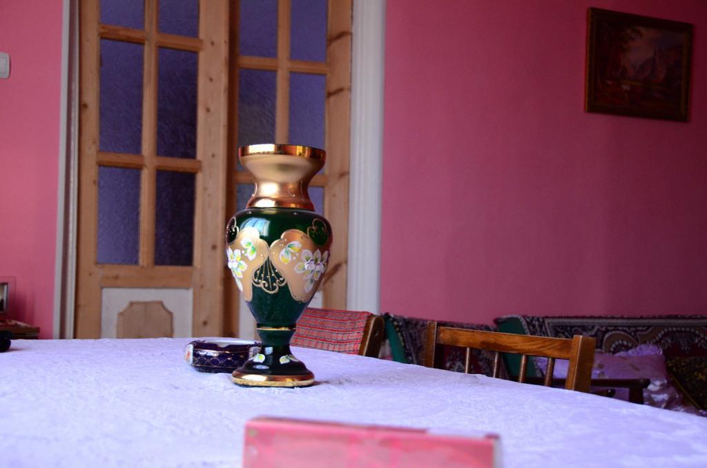 Barseghyan'S Guest House Vardenis Eksteriør billede